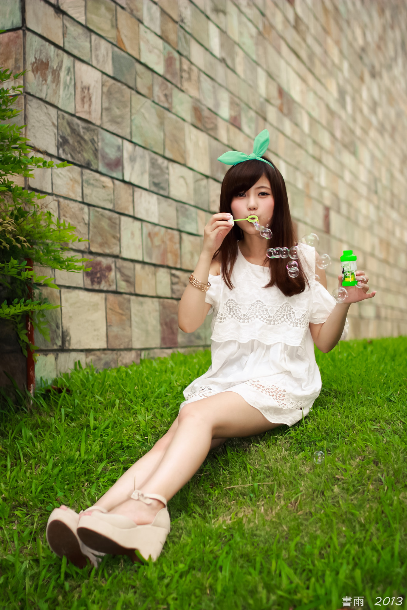 [Beautyleg番外篇]2013-09-14 敏敏国美馆外拍 1